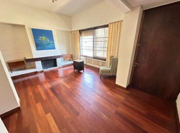 Casa de 6 ambientes, Vicente López · Casa en Venta 6 Ambientes Florida con Patio