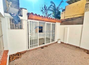 PH de 3 ambientes, Agronomía · PH Tipo Casa 3 Amb con Patio + Cochera Propia – Apto Crédito – Sin Expensas