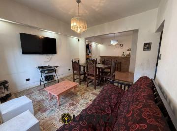 Casa de 3 ambientes, General San Martín · Venta Casa 3 Ambientes con Garage en Jose Leon Suarez