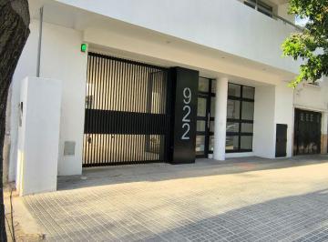 Departamento de 2 ambientes, La Plata · 23 E/50 y 51 - Parque San Martín. Depto de Categoría de un Dormitorio en Suite con Cochera
