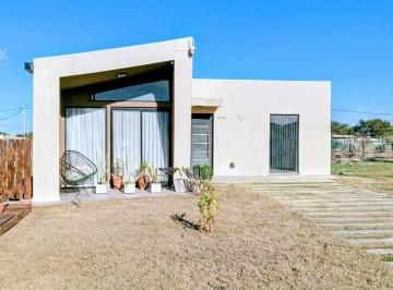 Casa · 49m² · 3 Ambientes · 1 Cochera · Venta Casa 3 Ambientes Pileta - Barrio Privado - Finca Don Eugenio II - General Rodriguez