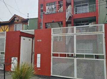 Departamento · 45m² · 2 Ambientes · 1 Cochera · Departamento en Quilmes Oeste