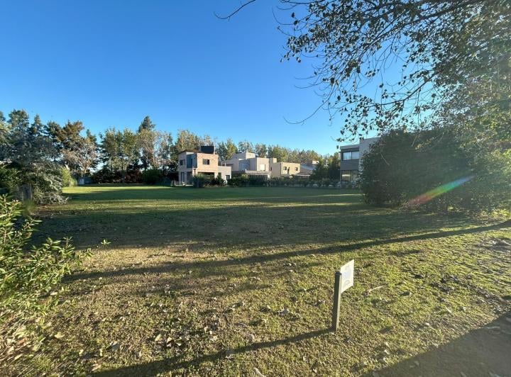 Terreno · 450m²