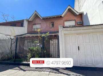 Casa · 208m² · 7 Ambientes · 1 Cochera · Casa 6 Dorm. Venta - Vicente López - Maipu/ Río
