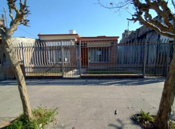 UZL-UZL-247_2 · Casa 3 Ambientes. | Amancio Alcorta Al 4800
