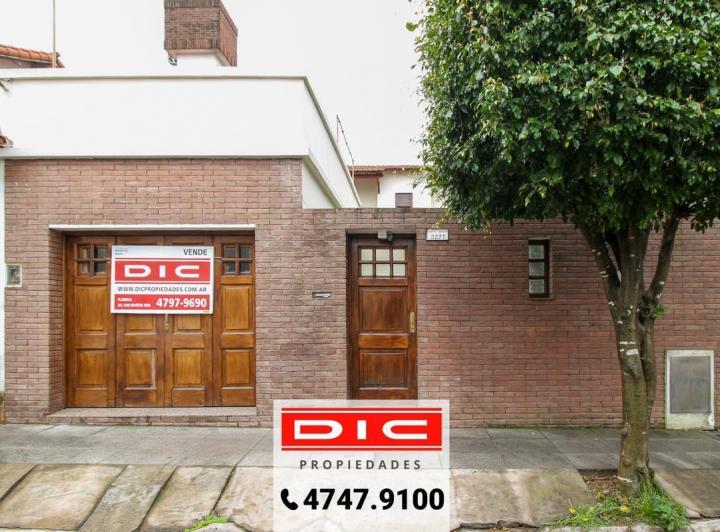 Casa · 131m² · 4 Ambientes · 1 Cochera