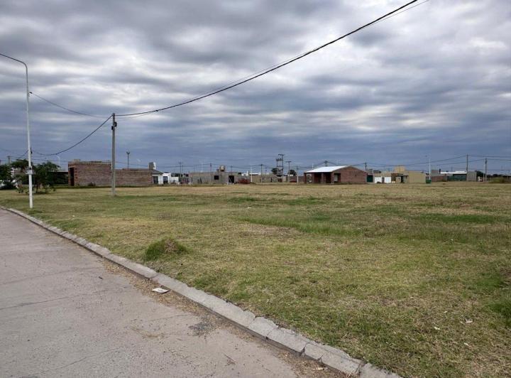 Terreno · 388m²