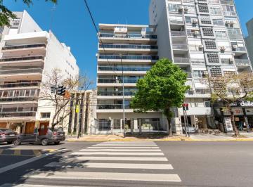 Departamento · 82m² · 3 Ambientes · 1 Cochera · Impecable Departamento en Venta con Vista Al Río, Cochera y Baulera Sobre Av Libertador en Olivos.