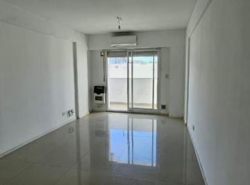 Departamento de 1 ambiente, Rosario · Monoambiente Amplio C/ Balcon y Parrillero Exclusivo - Salta 2400, Rosario