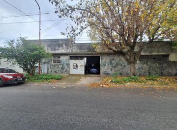 Bodega-Galpón · 422m² · 3 Ambientes · Galpón + Oficina + Lote Sobre Camino Belgrano