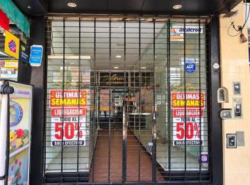 Local comercial · 130m² · Local 9 de Julio 1514 Lanús Este