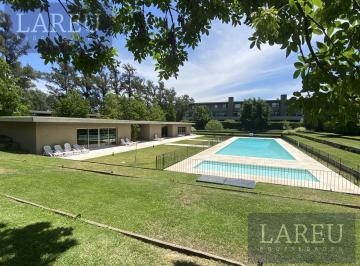 Departamento · 76m² · 3 Ambientes · 2 Cocheras · Impecable 3 Ambientes con Jardín en Venta - Bosque Alto, Pilar