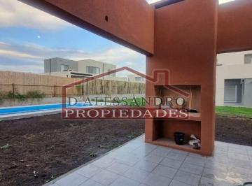 Casa de 4 ambientes, Pilar · Duplex a Estrenar Sin Expensas con Piscina