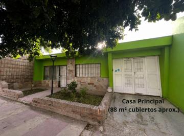 Casa · 110m² · 4 Ambientes · 2 Cocheras · 2 Viviendas en Mismo Lote, Oportunidad Inversión