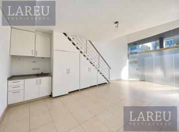 Local comercial · 83m² · 2 Ambientes · 1 Cochera · Local - Agora III - 46 Plaza