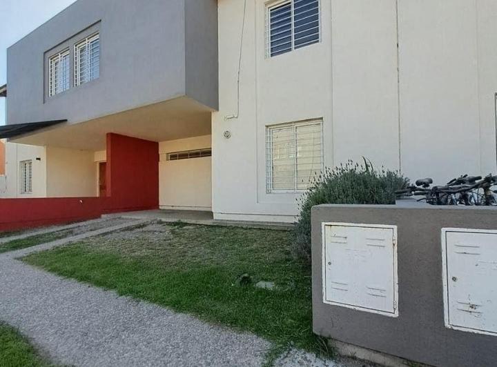 PH · 113m² · 4 Ambientes · 1 Cochera