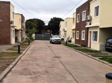 PH de 6 ambientes, Córdoba · Vendo Duplex en Barrio Cerrado/3Dorm.*2baños*living - Comedor*cocina Sepatada*cochera*patio
