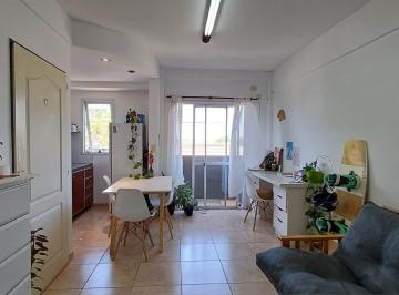 Departamento · 36m² · 2 Ambientes · Departamento Semipiso 1 Dorm - Apto Banco - 30 E/55 y 56 - La Plata