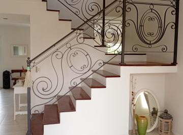 Casa de 5 ambientes, San Vicente · Hermosa Casa 2 Plantas