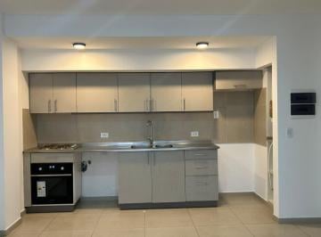 rs:zt87f3b2bm997j8zvsqf99gk · Alquiler | Dto. 3 Amb. C/balcón | Frente | Cochera Fija | Baño y Toilette | Super Luminoso | Coghla