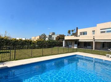 rs:ghxm9lzchh233kim0j15g68n · Alquiler Anual Casa - Santa Guadalupe, Pilar del Este