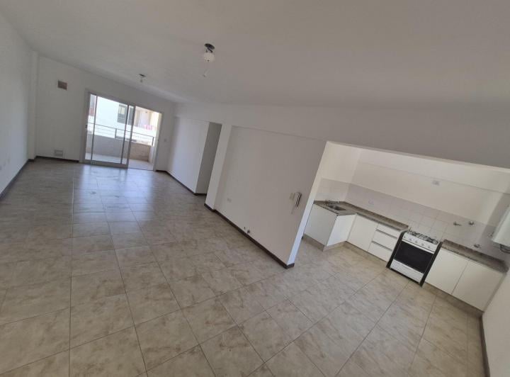 Departamento · 75m² · 4 Ambientes · 1 Cochera