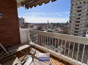 Departamento · 138m² · 5 Ambientes · 2 Cocheras · Departamento en San Isidro, Vista Al Rio.