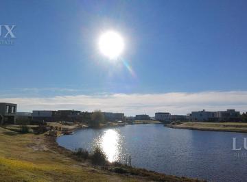 Terreno · 910m² · Terreno a La Laguna en Marinas Puertos del Lago Escobar