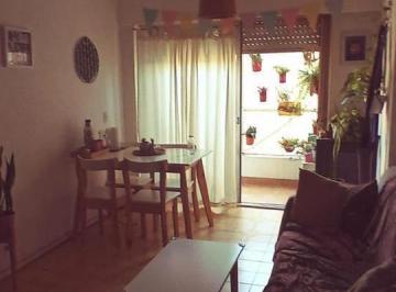 Departamento · 70m² · 3 Ambientes · Departamento en Inmejorable Ubicacion
