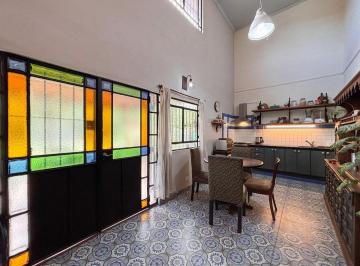 Casa · 86m² · 3 Ambientes · Casa en Venta en La Reja con Pileta y Parque