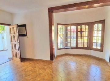 PH · 114m² · 4 Ambientes · 1 Cochera · Venta PH Tipo Casa 4 Amb Don Bosco Cochera Quilmes
