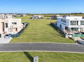 Terreno · 801m² · Lote Interno en Venta Terralagos Financia Permuta