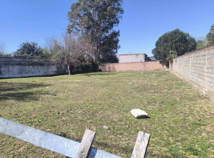 Terreno · 800m²