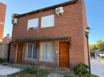 Casa · 48m² · 3 Ambientes · Venta Casa Duplex 2 Dorm. Lezica