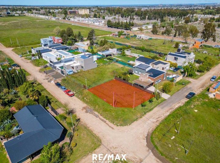 Terreno · 405m²