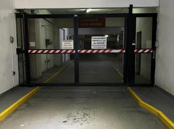 Garage · 18m² · Venta Cochera Pleno Centro