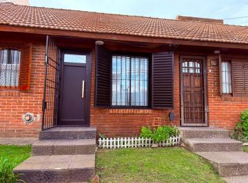 Casa · 36m² · 2 Ambientes · Duplex 2 Amb C/patio y Balcon a 50 m del Mar