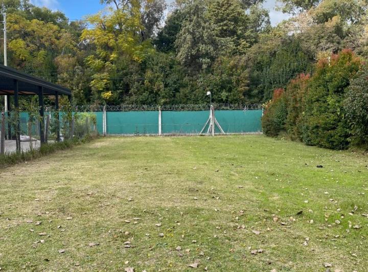 Terreno · 374m²