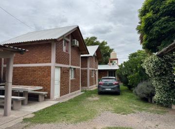 Departamento · 282m² · 10 Ambientes · 4 Cocheras · Complejo de 5 Viviendas + Local en Tupungato