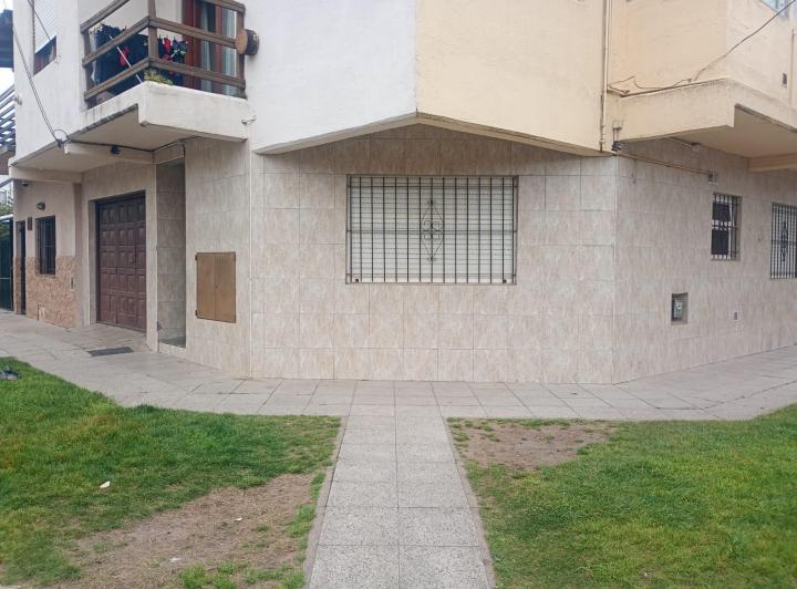 Casa · 50m² · 3 Ambientes · 1 Cochera