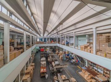 Depósito · 2126m² · Unico en Caba 3 Depositos / Terrenos Unificados