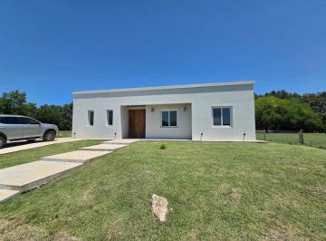 Casa · 150m² · 5 Ambientes · 2 Cocheras · Venta Casa a Estrenar Campos Cardales