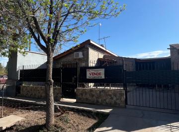Casa de 6 ambientes, Lavalle · Se Vende Casa con 3 Dptos en Bº Amyso 3, Villa Tulumaya, Lavalle, Mendoza