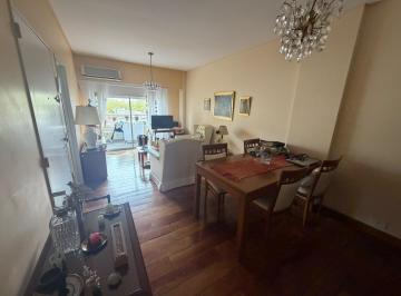 Departamento · 58m² · 3 Ambientes · Departamento Semipiso Sobre La Av Maipú de 3 Amb con Cochera Cubierta