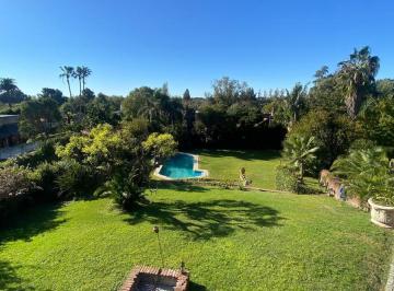 Casa · 290m² · 3 Dormitorios · 4 Cocheras · Casa de Libertador Al Rio en La Barranca