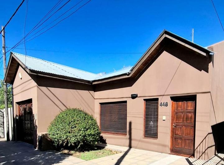 Casa · 125m² · 4 Ambientes · 1 Cochera