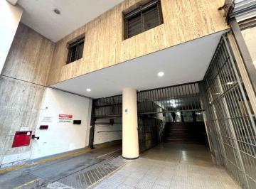 Oficina comercial · 853m² · 3 Cocheras · Venta Local con 3 Pisos de Oficinas en Total 904 m². U$s 500.000 y Cuotas