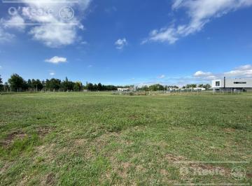 Terreno · 601m² · Excelente Lote en Oportunidad a Laguna en San Juan Chico - Entrega Inmediata en Hudson