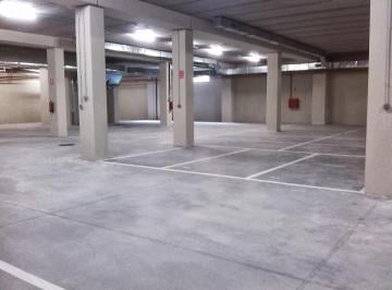 Garage en Alquiler · Alquilo Cochera Fija en Juncal y Suipacha