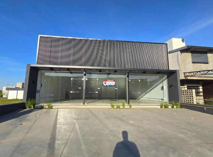 Local comercial · 60m² · 1 Cochera